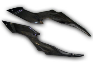 Seat-tank side panels